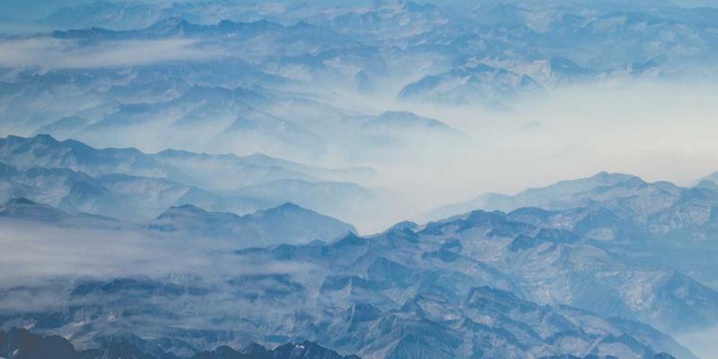 开放可编程网络设备（如SONiC）的崛起：如何打破厂商锁定并实现网络创新